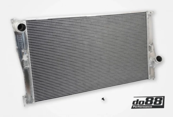 DO88 PERFORMANCE - RADIATORE BMW 135i 335i 35i N54 N55 MANUALE 2007-2013 (E9X E82 E89) - immagine 3